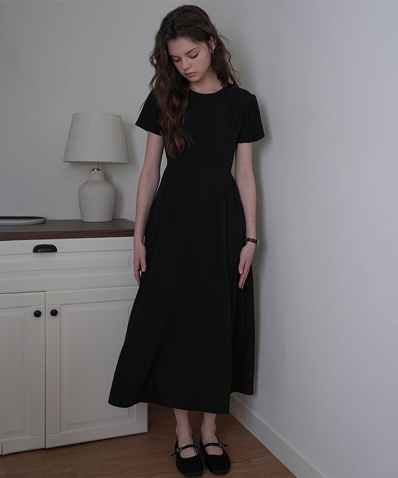 Back Ribbon Dress [Black]