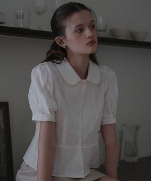 Round Collar Jacquard Blouse [White]
