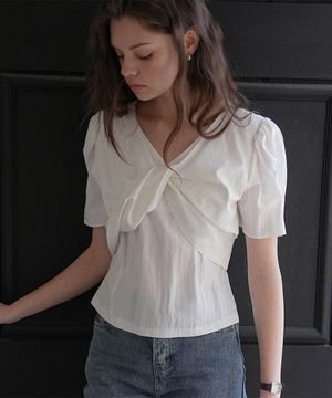 Twist Breeze Blouse [White]