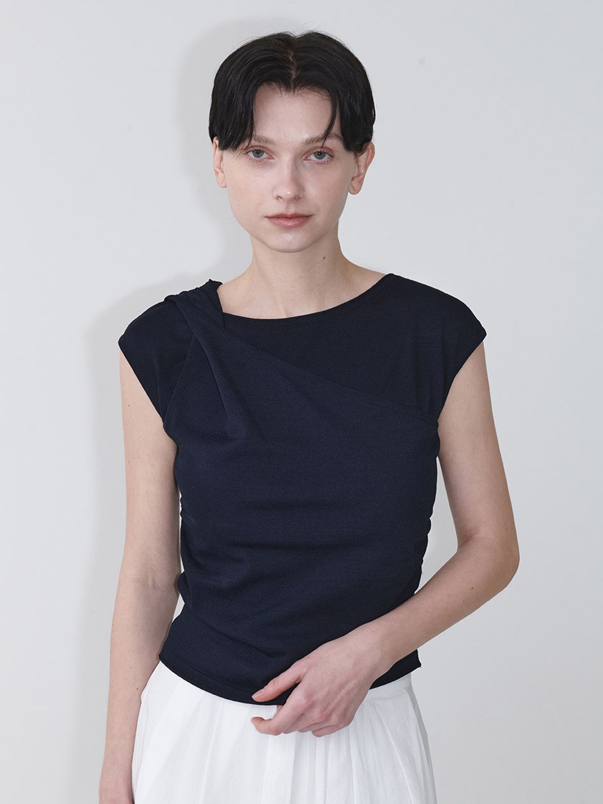 루에브르(LOEUVRE) Twisted Layered Sleeveless Knit Top SK5MP240_3color