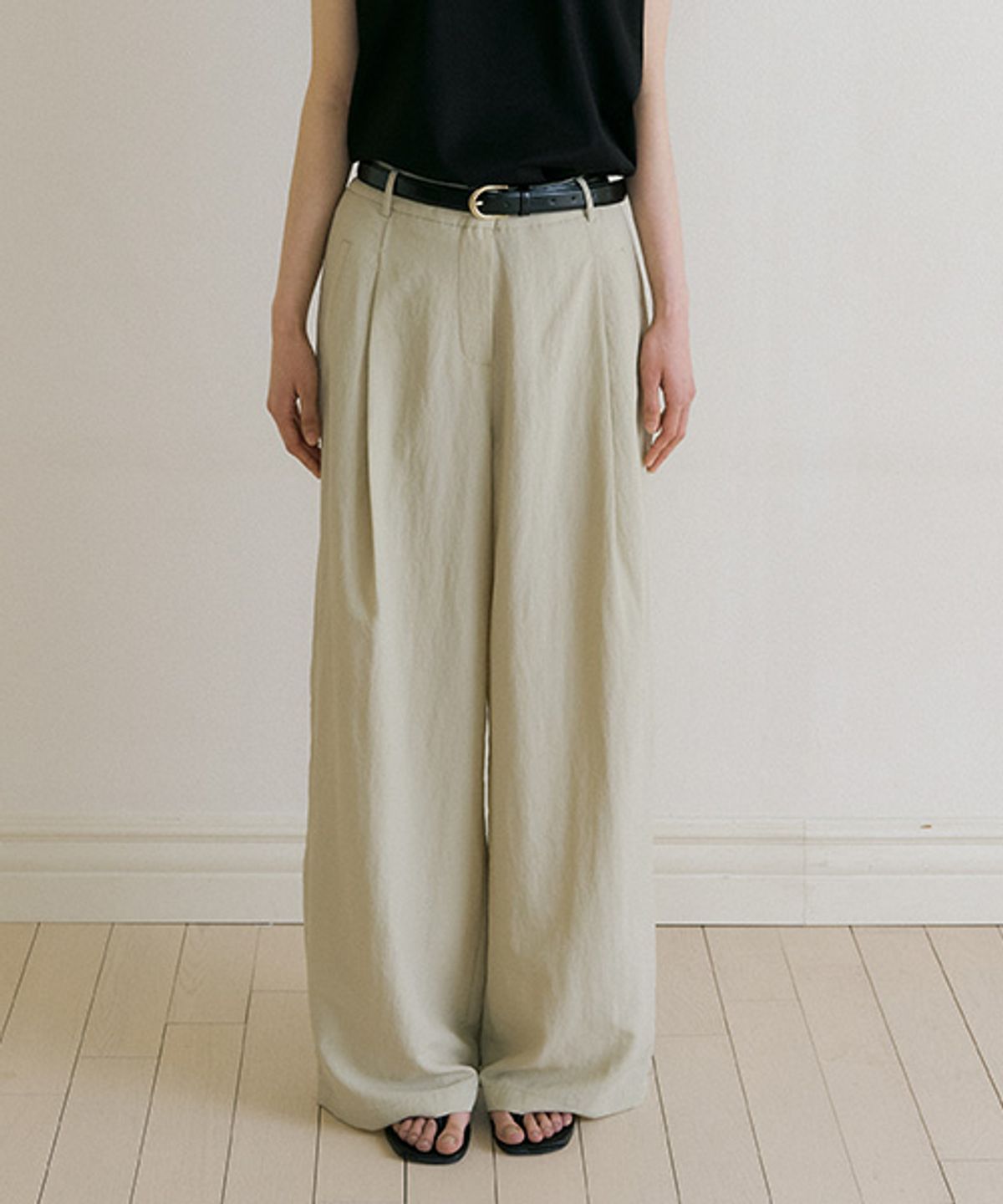 링서울(LINGSEOUL) summer cooling pintuck slacks-beige