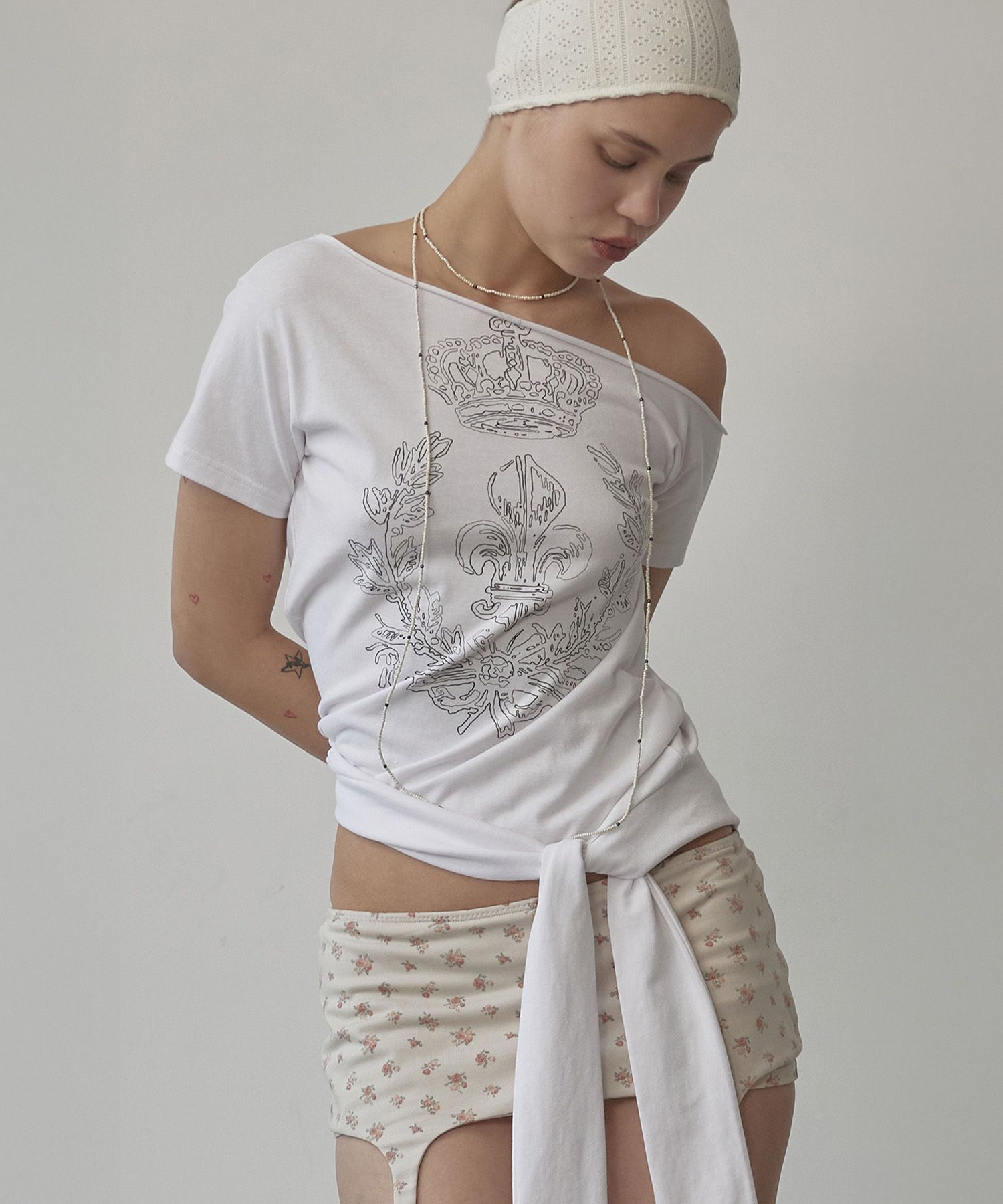 トップス SCULPTOR Chateau Shithole Tie Tee Ssize Chateau Shithole Tie Tee Pale Pink – Sculptor