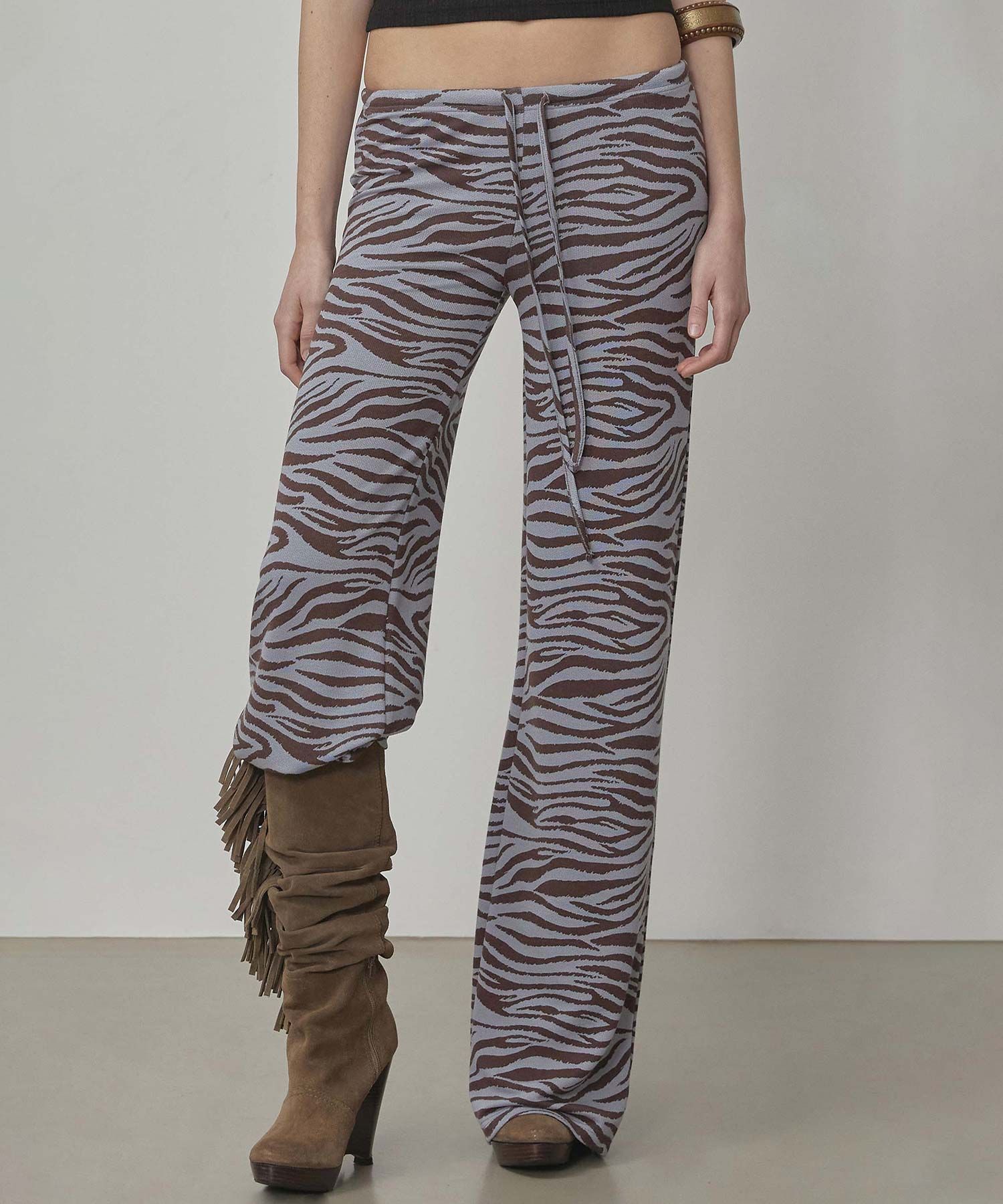 MUSINSA | SCULPTOR Summer To Go Pants Blue Zebra