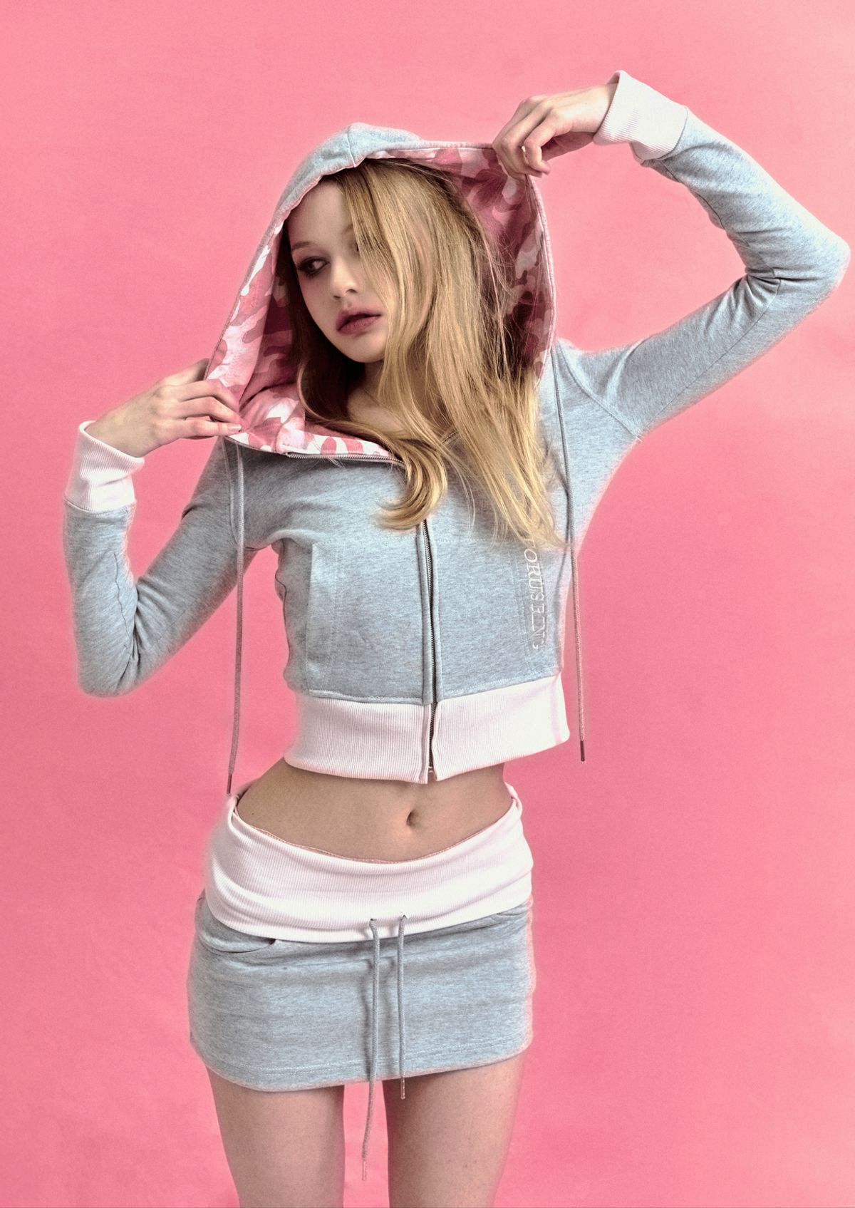 포어링(FORUSRING) Bebe cago training hoodie (grey)