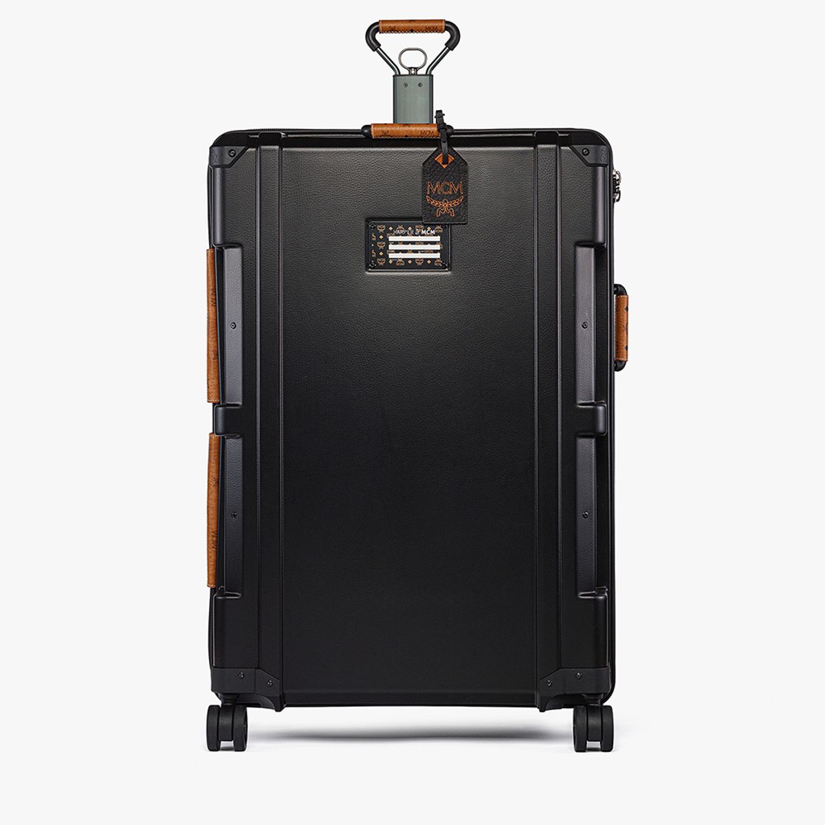 엠씨엠(MCM) MCM X HARPER COLLECTIVE 라지 체크인 31인치 MMVEATT06BK