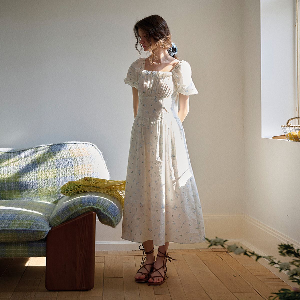 심플레트로(SIMPLE RETRO) SR_French square neck dress