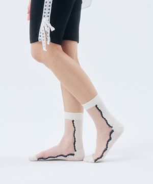 [IHM25SU0414] 슬릿 레이스 삭스 아이보리