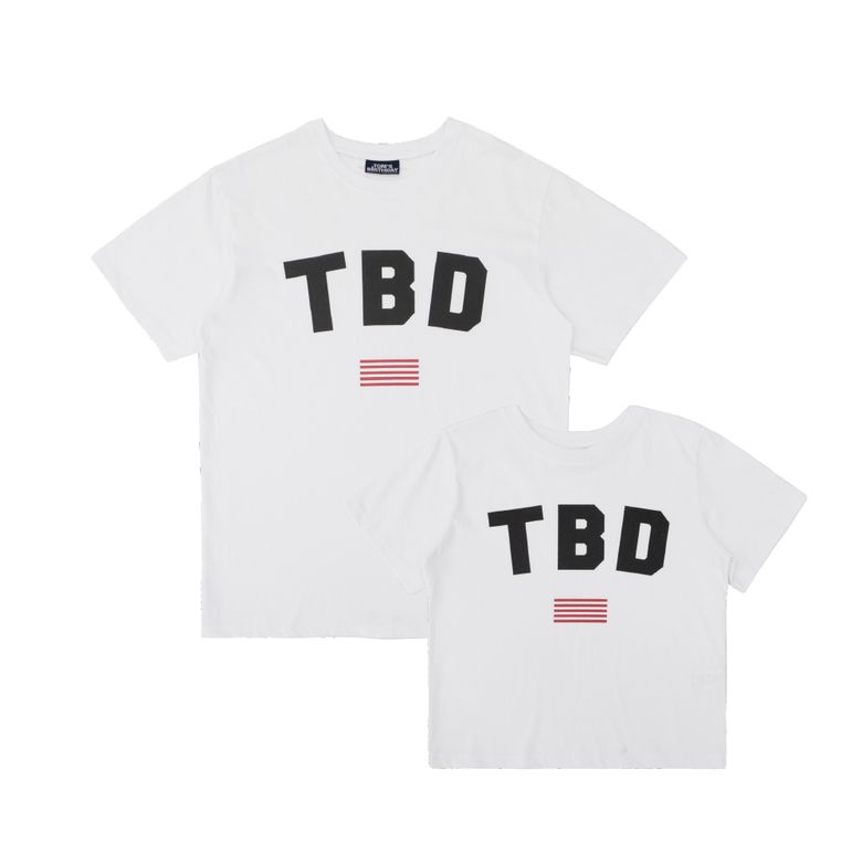 TBD 플레그 로고 하프 티셔츠 화이트