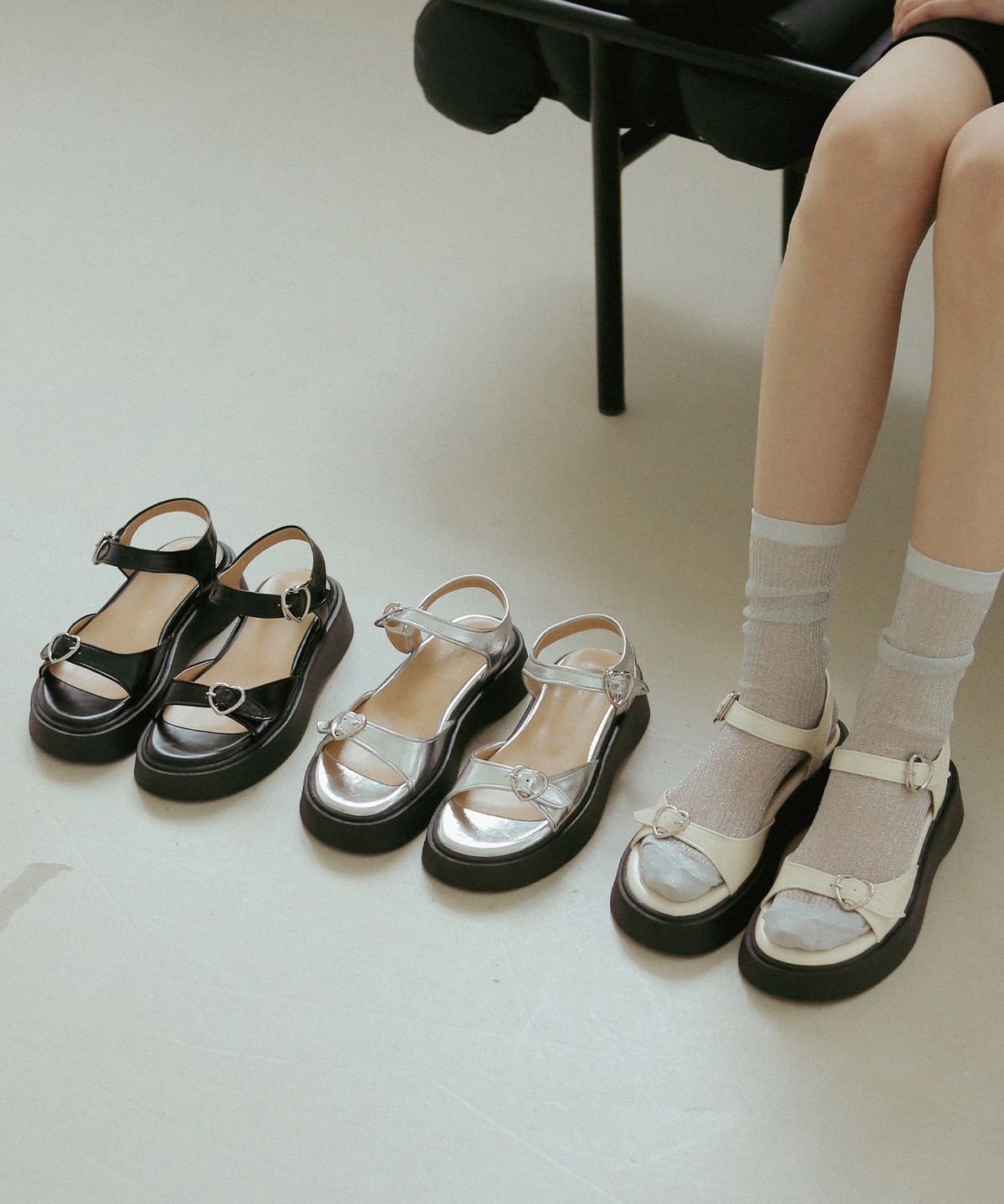 프리플라(FRI FLA) ljh7070 Platform Heart Strap Sandals - 3 Colors