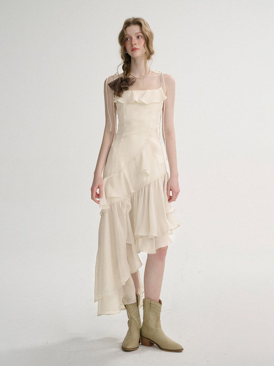 MUSINSA | SINCETHEN April Unbalanced Dress Ivory