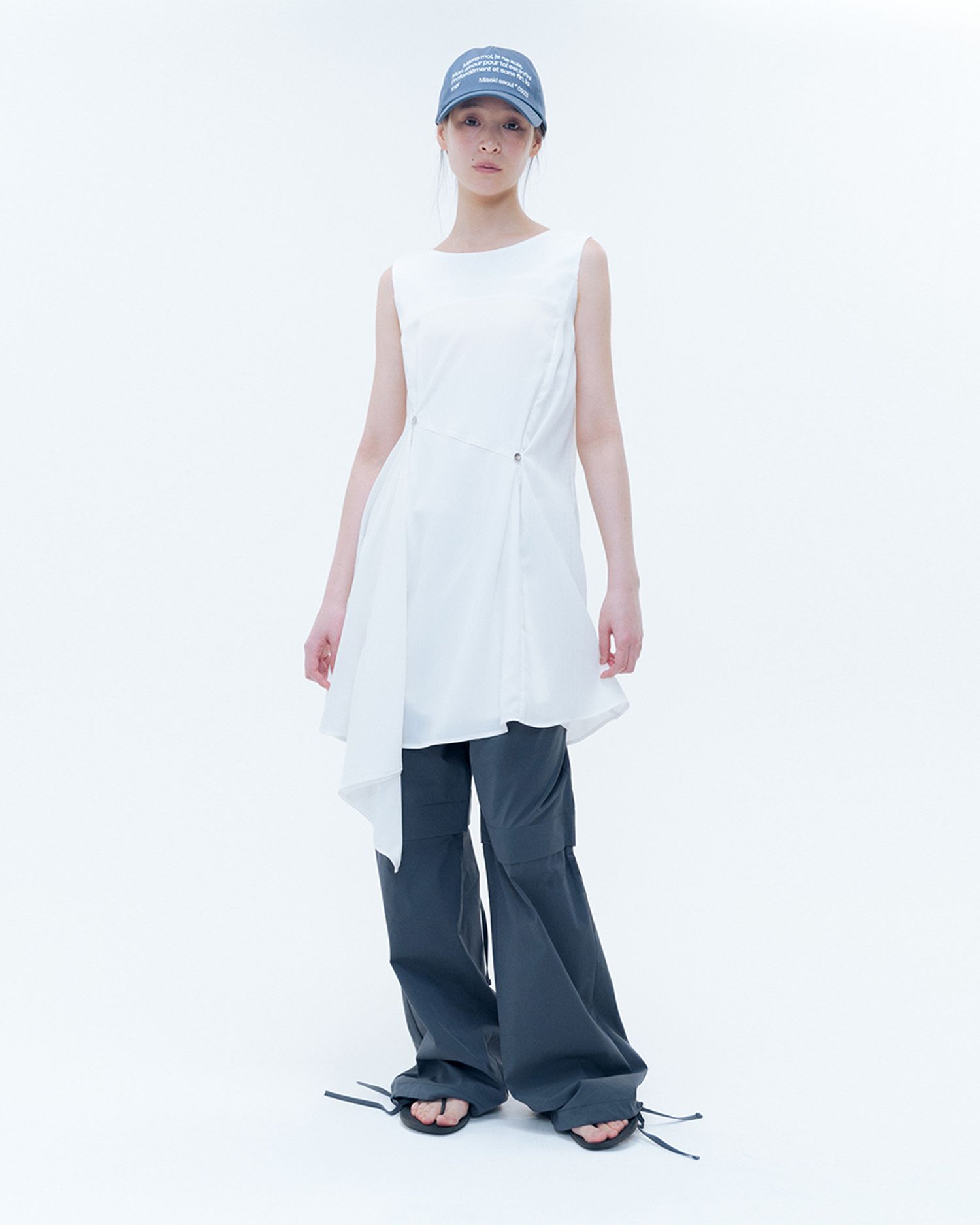★ MISEKI SEOUL★ Billow sheer sleeveless one piece IVORY M MUSINSA | MISEKI SEOUL Billow sheer sleeveless one piece IVORY