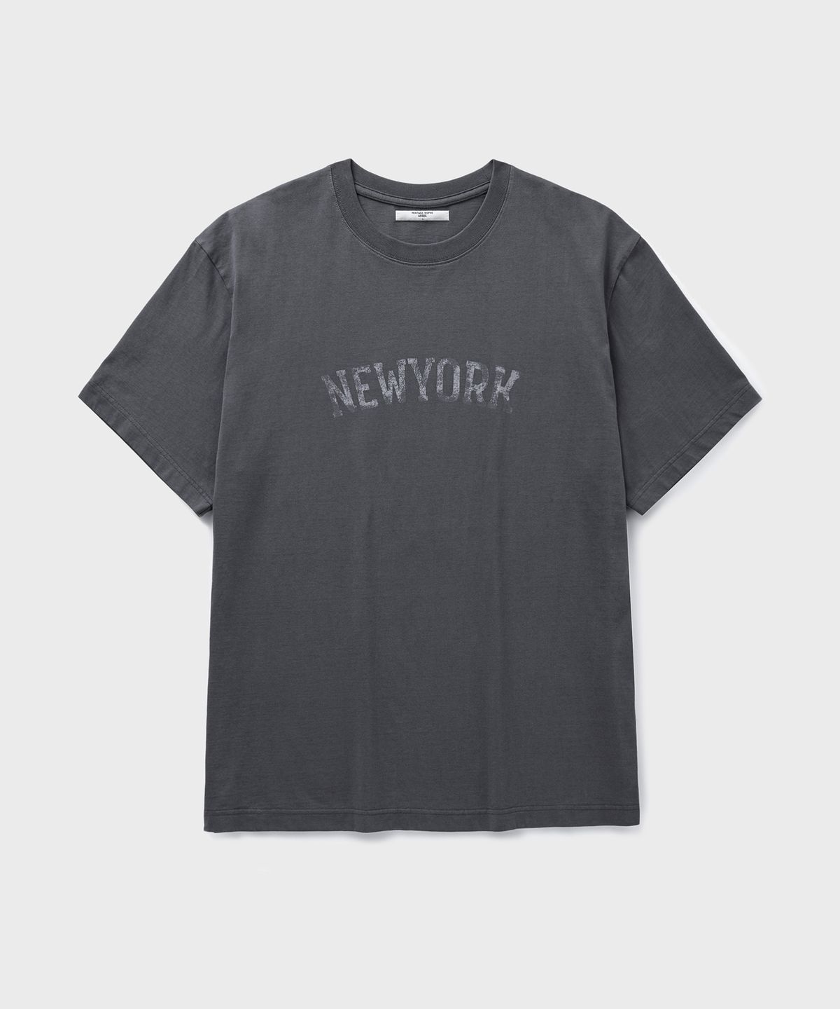 유니온블루(UNION BLUE) VTG NEWYORK LOGO PRINTED T-SHIRT [CHARCOAL]