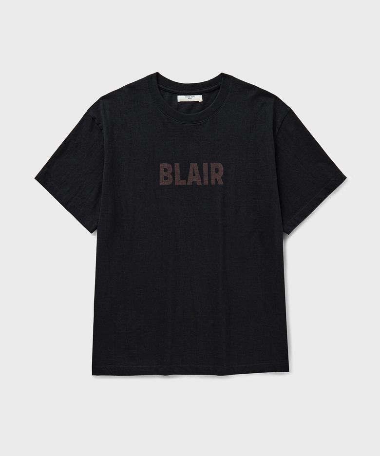 VTG BLAIR LOGO PRINTED T-SHIRT [BLACK]