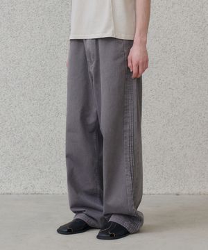 wide pintuck denim pants (faded charcoal)