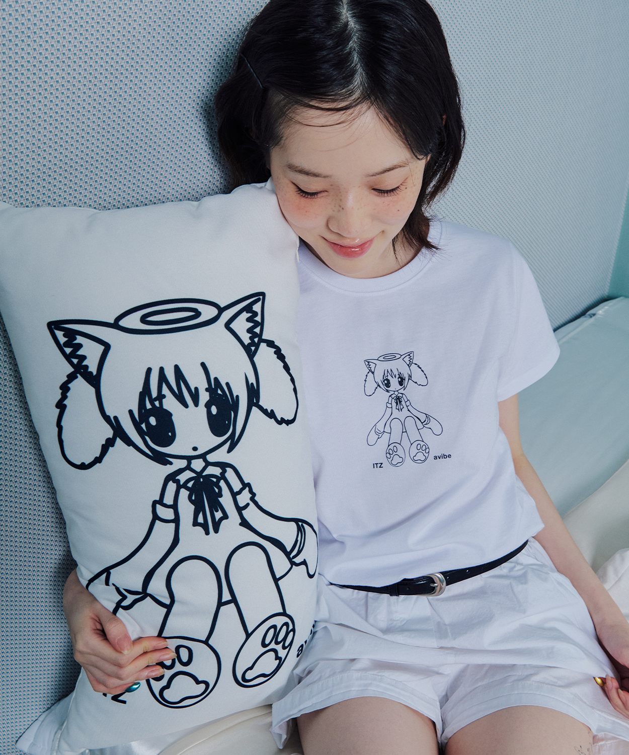 【ITZAVIBE】CAT GIRL T SHIRT オーバーフィット Tシャツ MUSINSA | ITZAVIBE CAT GIRL SLIM T SHIRT - WHITE