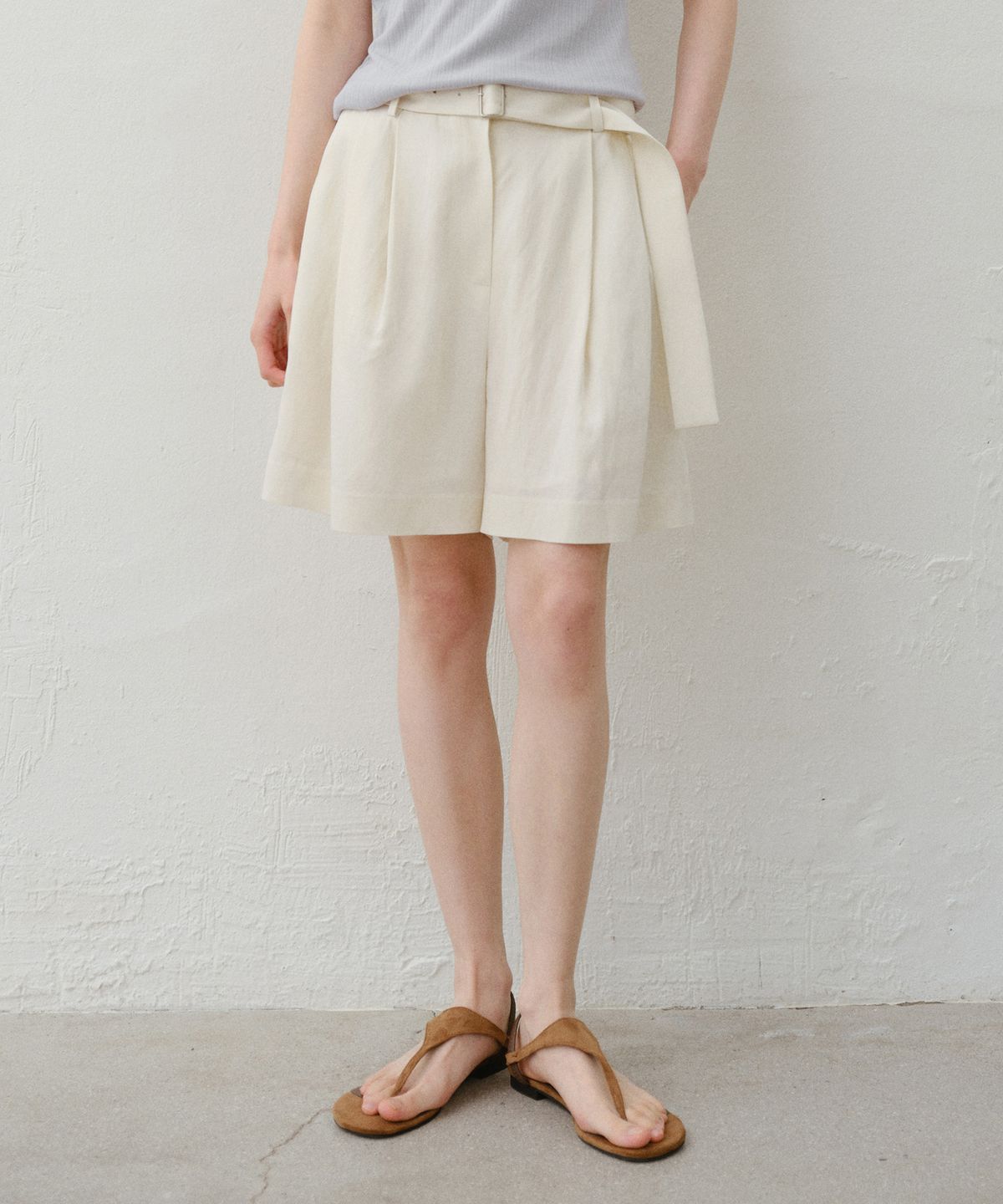 유라고(URAGO) Belted linen half pants