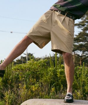 가드너 테일러드 치노 쇼츠 베이지_FR2WP56U