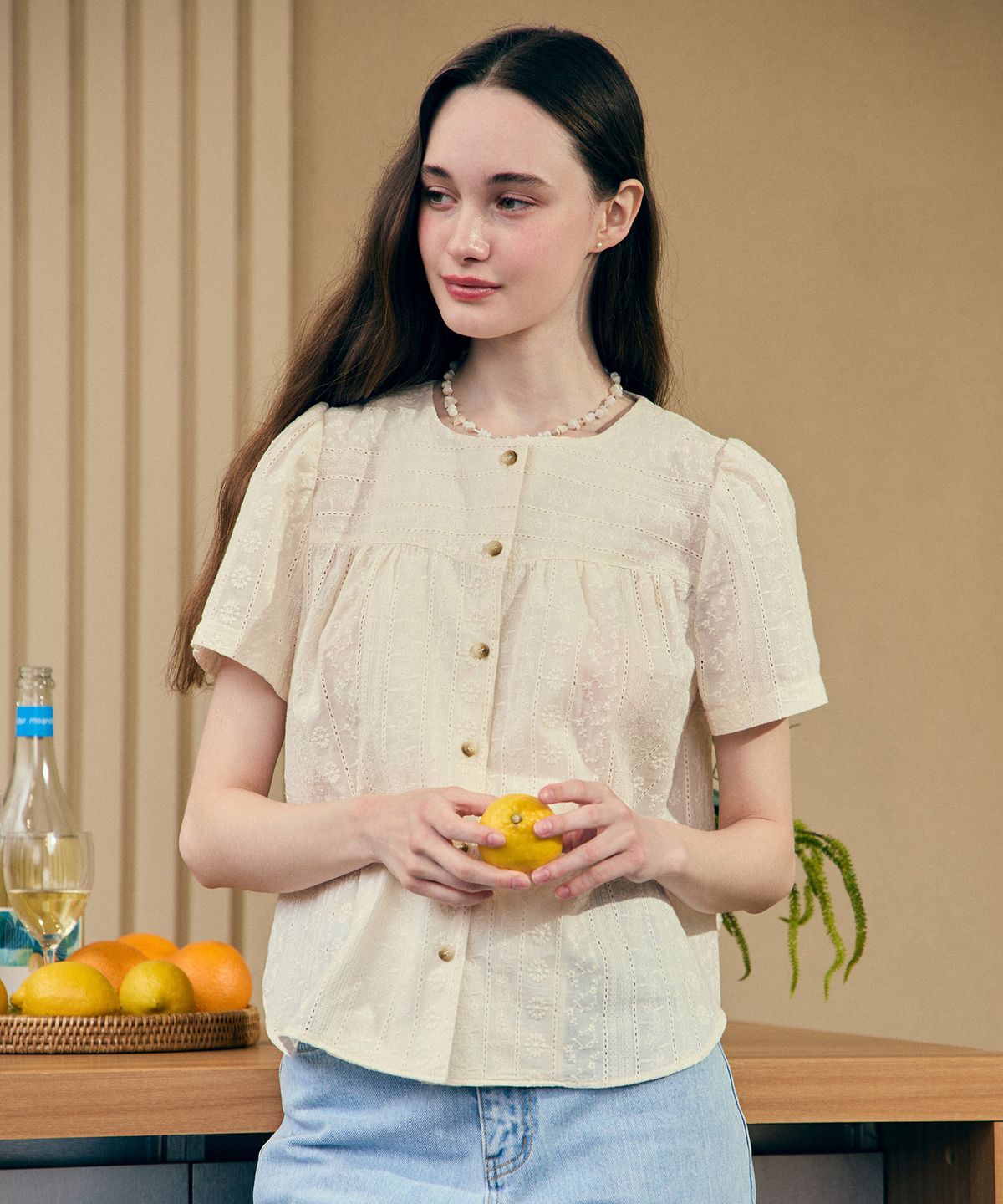 논로컬(NONLOCAL) Julia Lace Embroidery Blouse - Cream