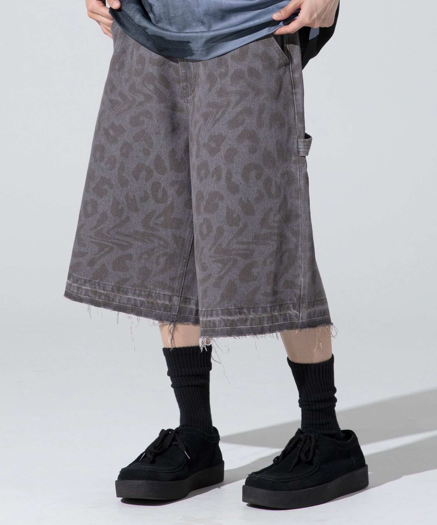 [XTONZ] Leopard Carpenter Bermuda Denim Pants ★大人気★ MUSINSA | XTONZ XP281 LEOPARD CARPENTER BERMUDA DENIM PANTS