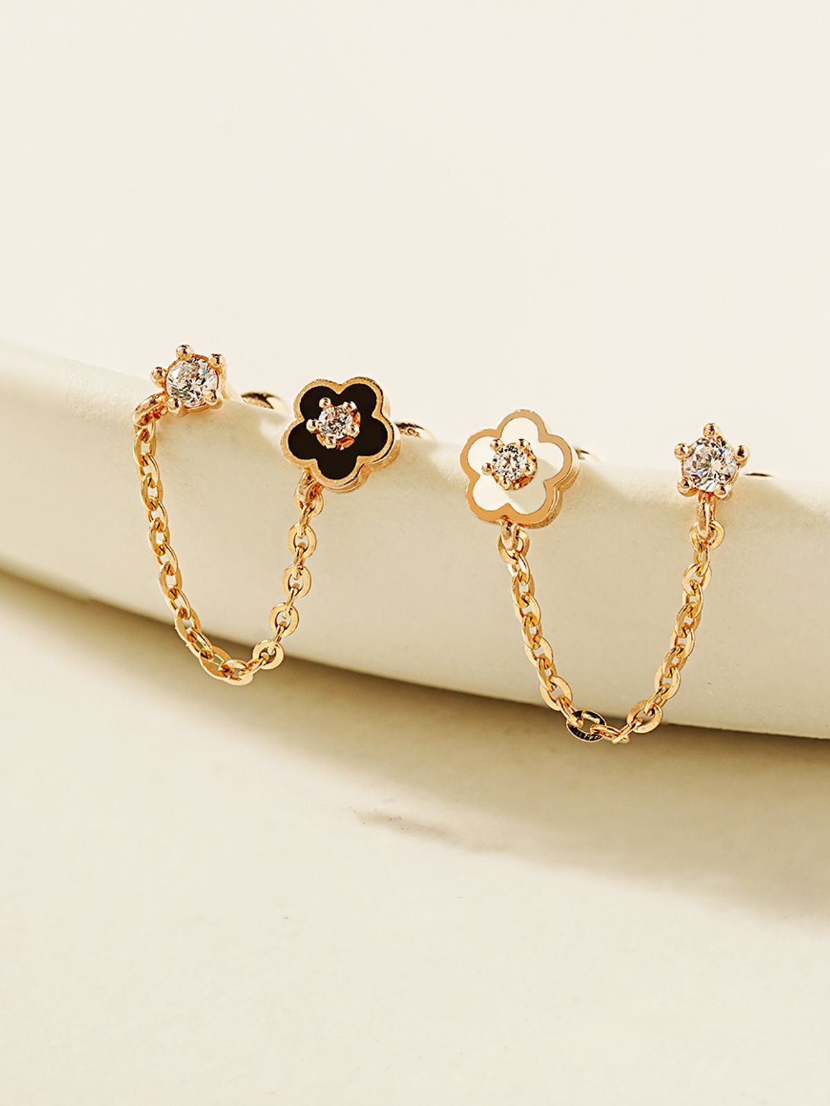 미니멀피어싱(MINIMALPIERCING) 14K 아니카 레이어드 드롭 피어싱 귀걸이