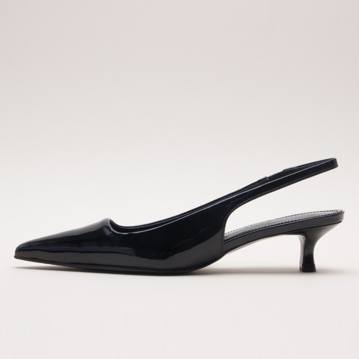 카렌화이트(KAREN WHITE) Polaris kw2862 4cm 슬링백