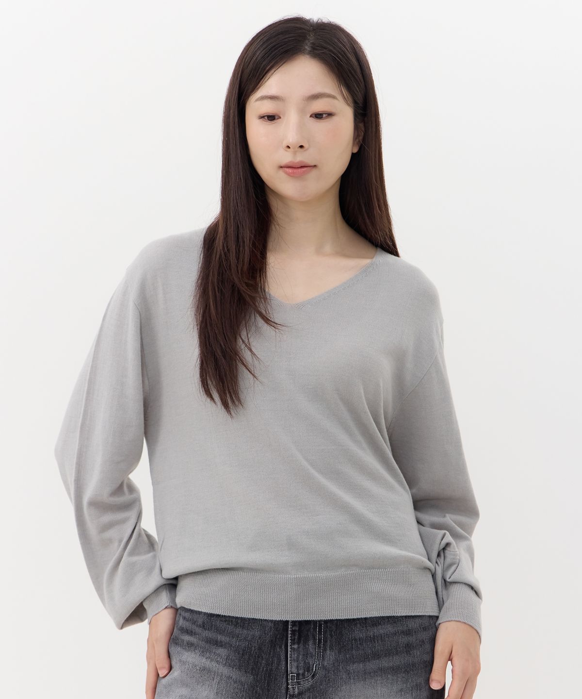 꼼마(CCOMA) CMK01 브이넥 데일리 스웨터