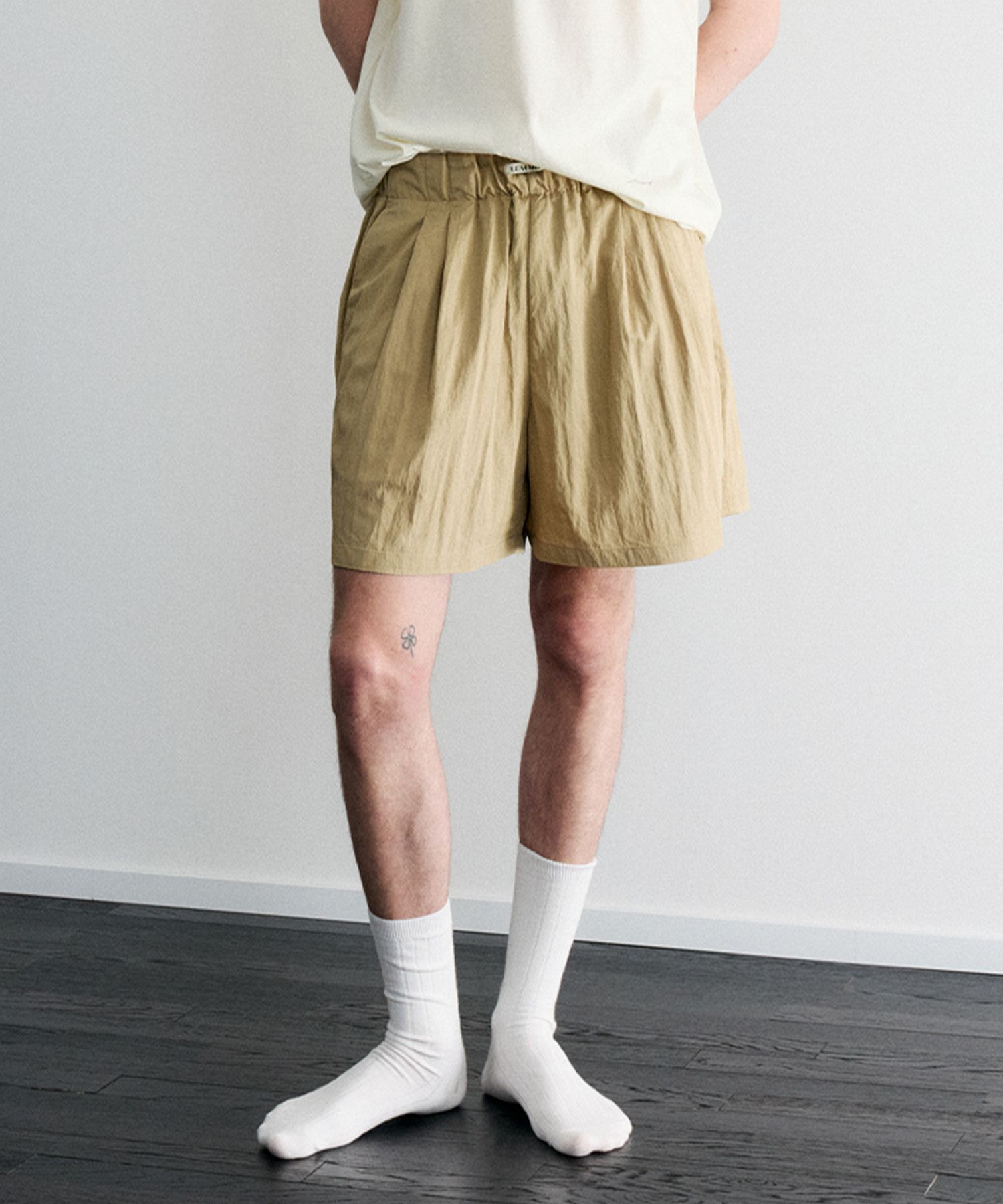 MUSINSA | LEMARD Easy Low-Cut Half Pants - BEIGE