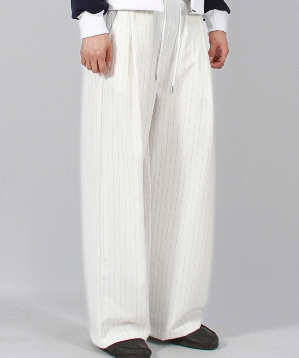 드마크(DEMARC) M SOLID STRIPE WIDE PANTS WHITE