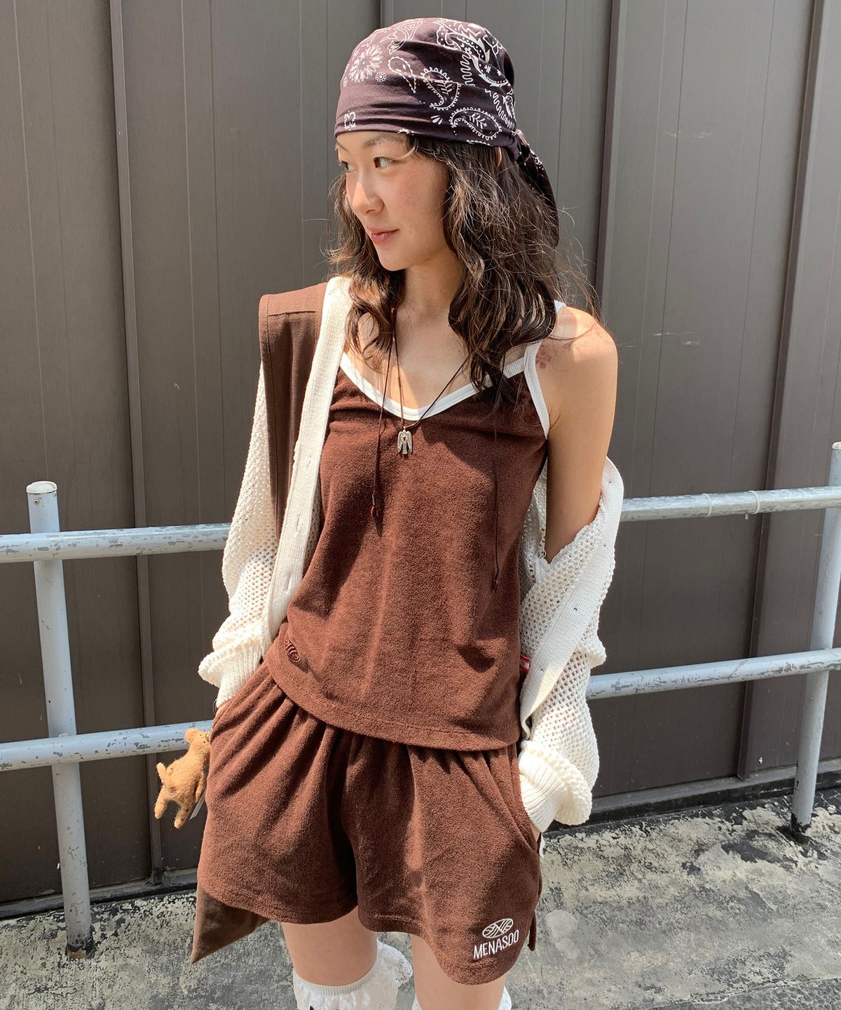 미나수(MENASOO) Terry Color Binding Sleeveless_Brown