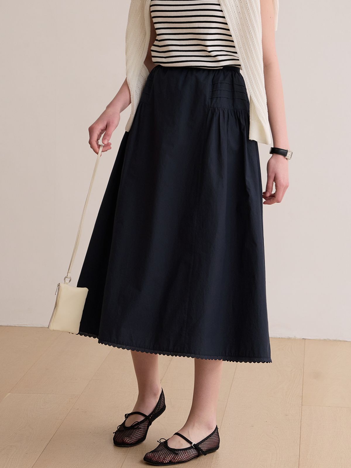 비뮤즈맨션(BEMUSE MANSION) Shirring Flare Skirt - Navy