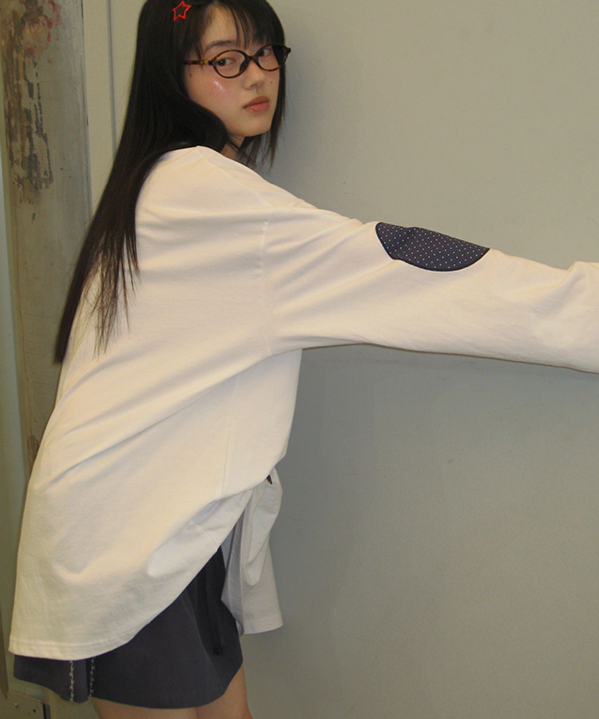 론론(RONRON) DOT ELBOW PATCH LONG SLEEVE WHITE