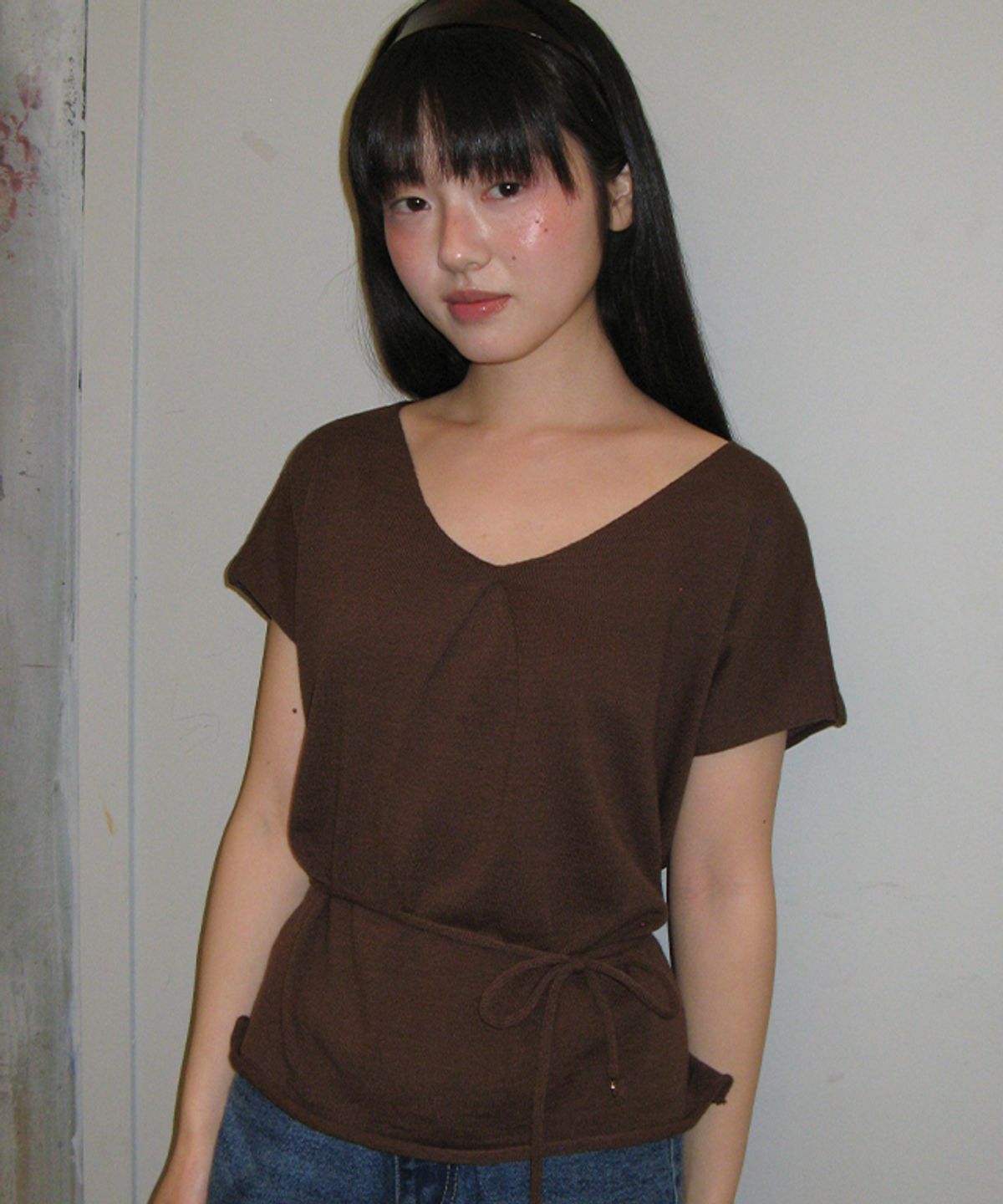 론론(RONRON) DRAWSTRING KNOT V HALF SLEEVE KNIT BROWN