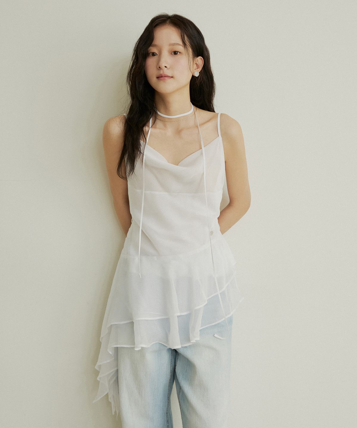 어다울(ADAUL) Drape neck unbalance shirring layered blouse - white