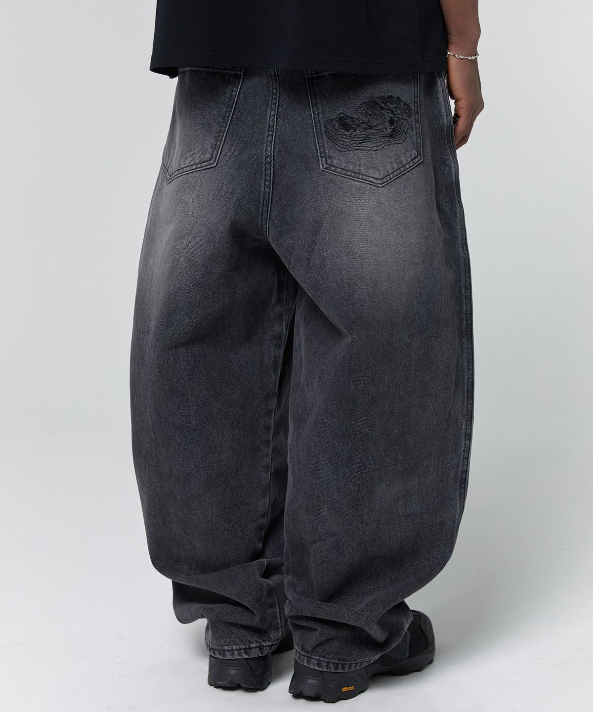 스웨이드(SUADE) CONTOUR POCKET DENIM [GRAY]