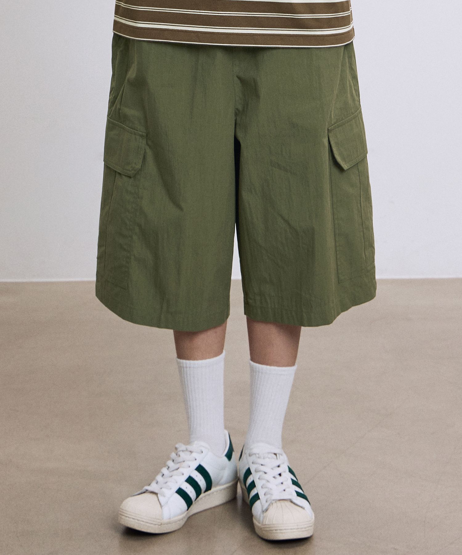MUSINSA | FILLUMINATE Banding Cargo Bermuda Shorts - Khaki