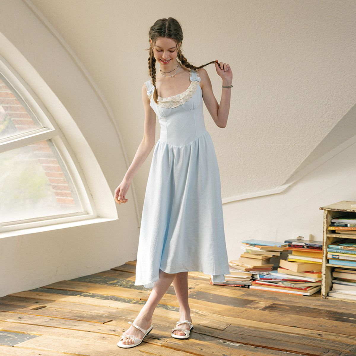 던드롭(DUNDROP) DD_Bow shoulder strap dress_BLUE