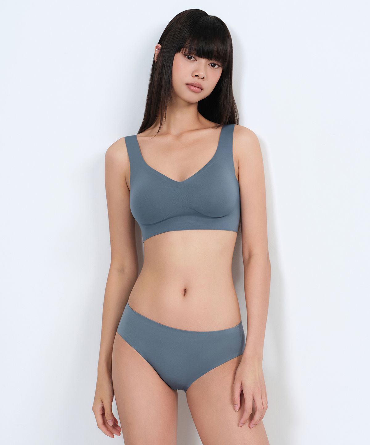 무신사 스탠다드 우먼(MUSINSA STANDARD WOMAN) 우먼즈 컴포트 심리스 브라 [피콕 블루]