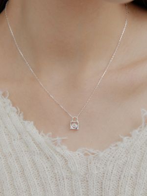 [Silver 925] Cubic lock pendant necklace