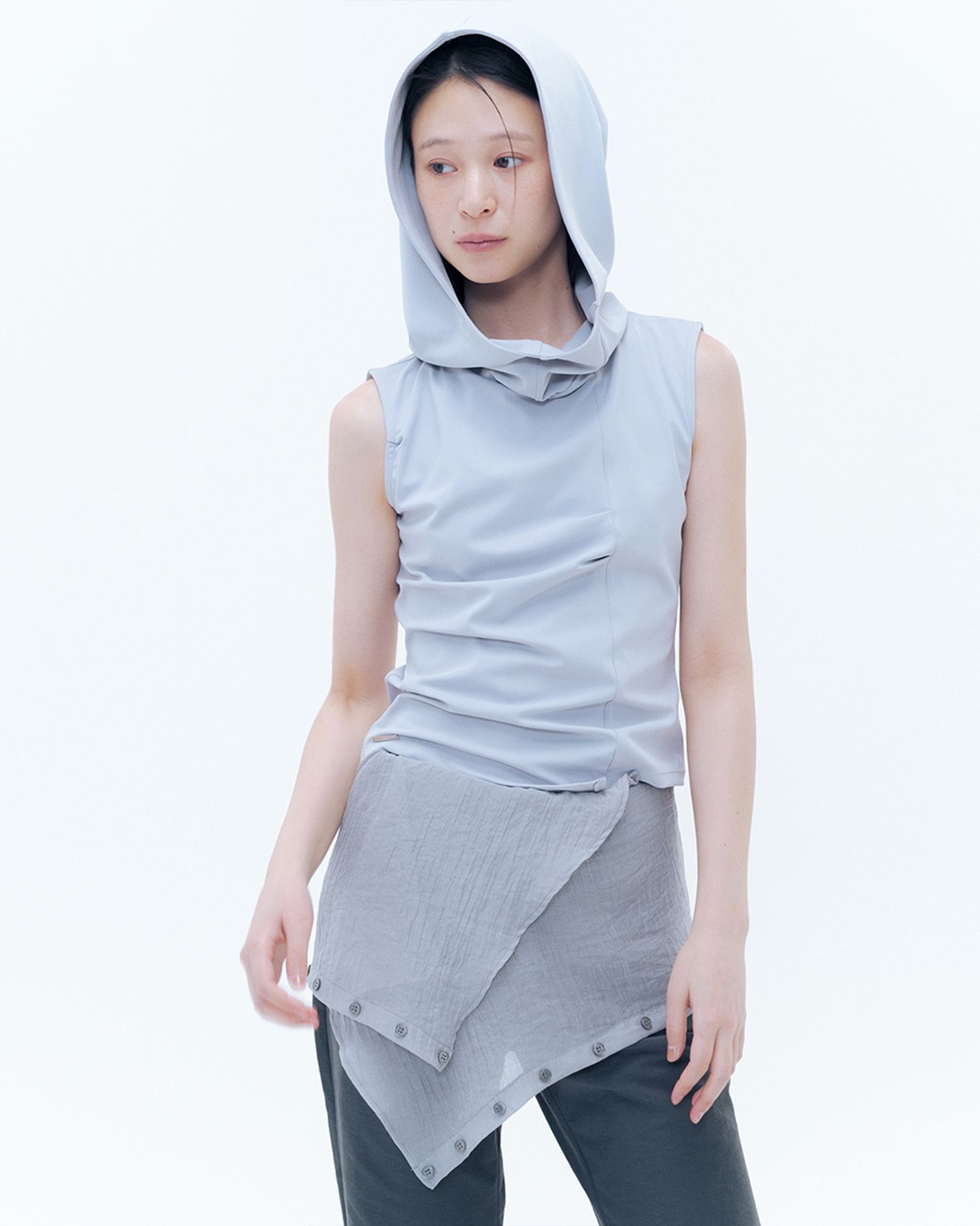 ★MISEKI SEOUL★ COWL NECK PINTUCK SLEEVELESS MUSINSA | MISEKI SEOUL Cowl neck pintuck sleeveless GREY