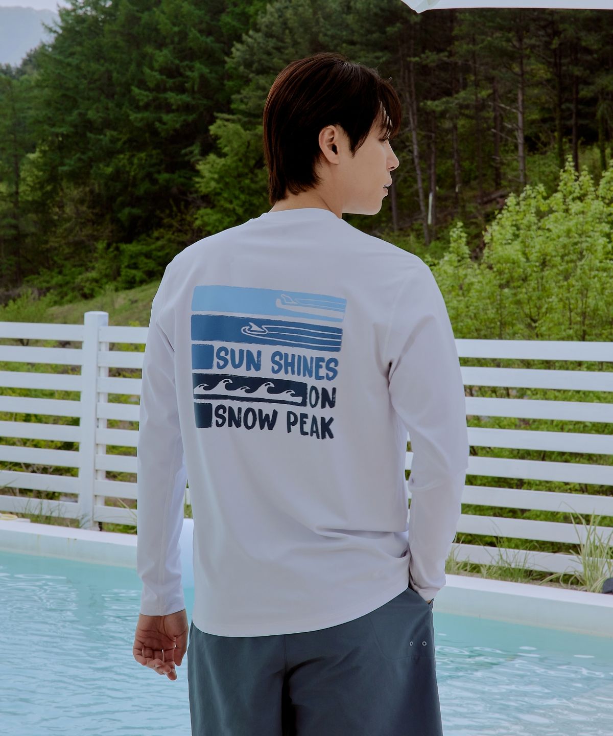 스노우피크 어패럴(SNOWPEAK APPAREL) 워터 그래픽 래쉬가드 (S25MMWSW08) White