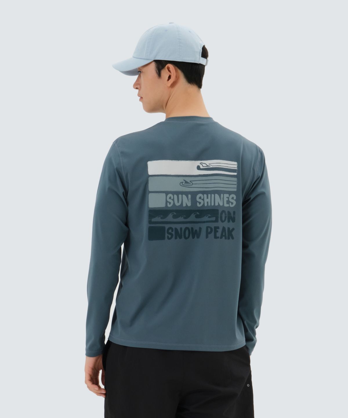 스노우피크 어패럴(SNOWPEAK APPAREL) 워터 그래픽 래쉬가드 (S25MMWSW08) Pastel Blue