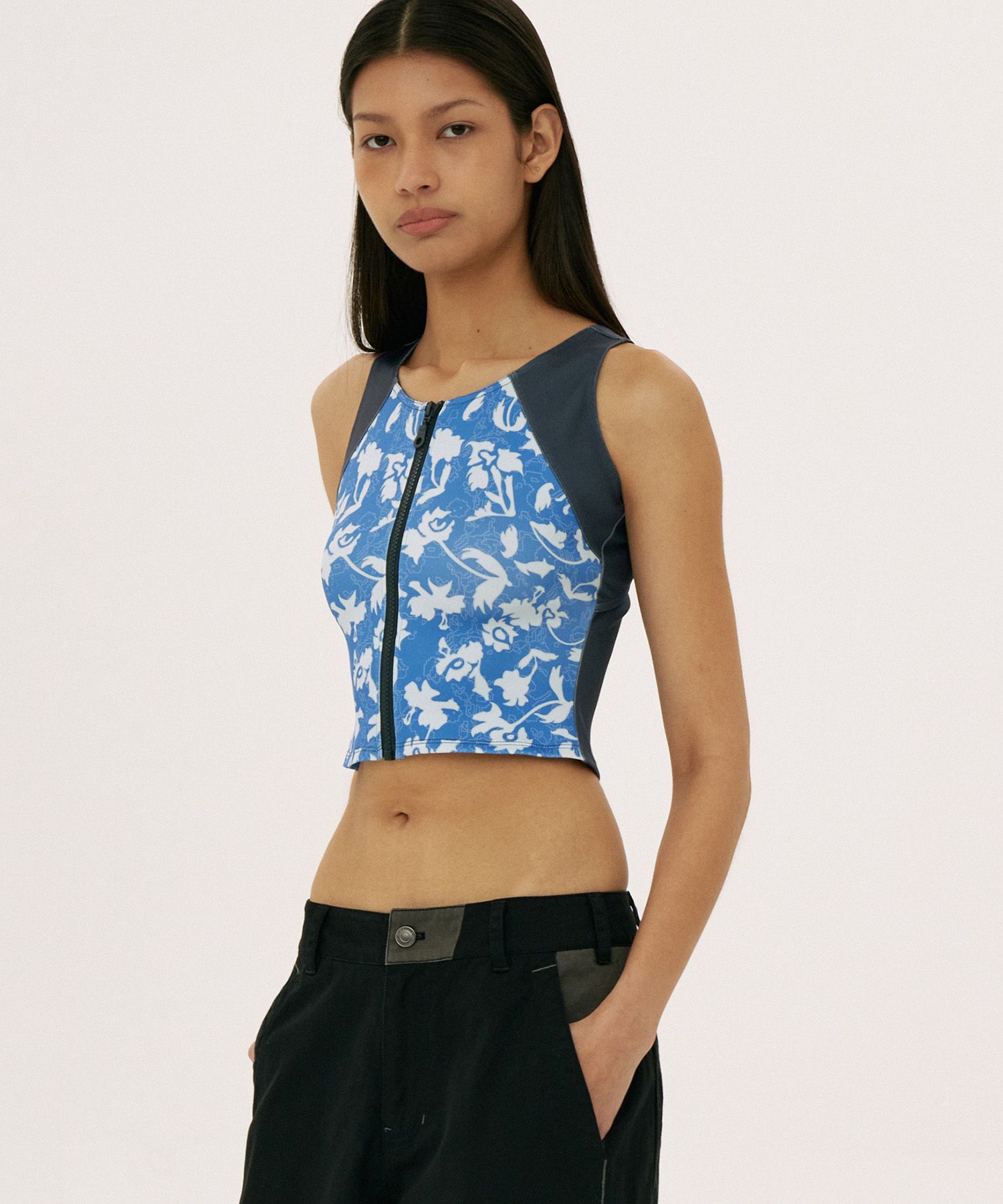 【WELLBEING EXPRESS】 Active Zipup Sleeveless / 追跡付 한섬 EQL
