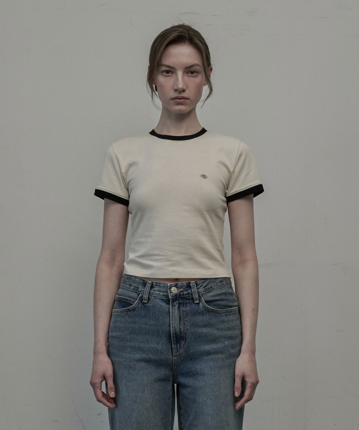 마우솔레움(MAU SOLEUM) Thea Ringer T-Shirt - Cream