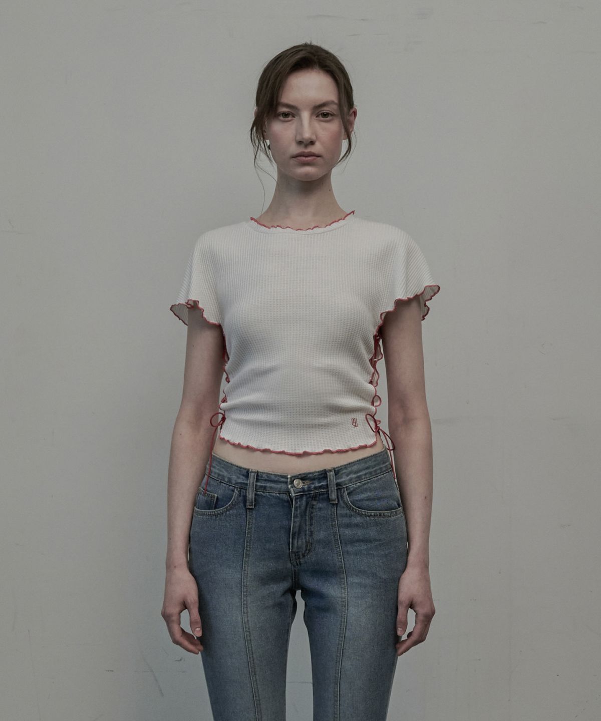 마우솔레움(MAU SOLEUM) Faye Waffle T-Shirt - White