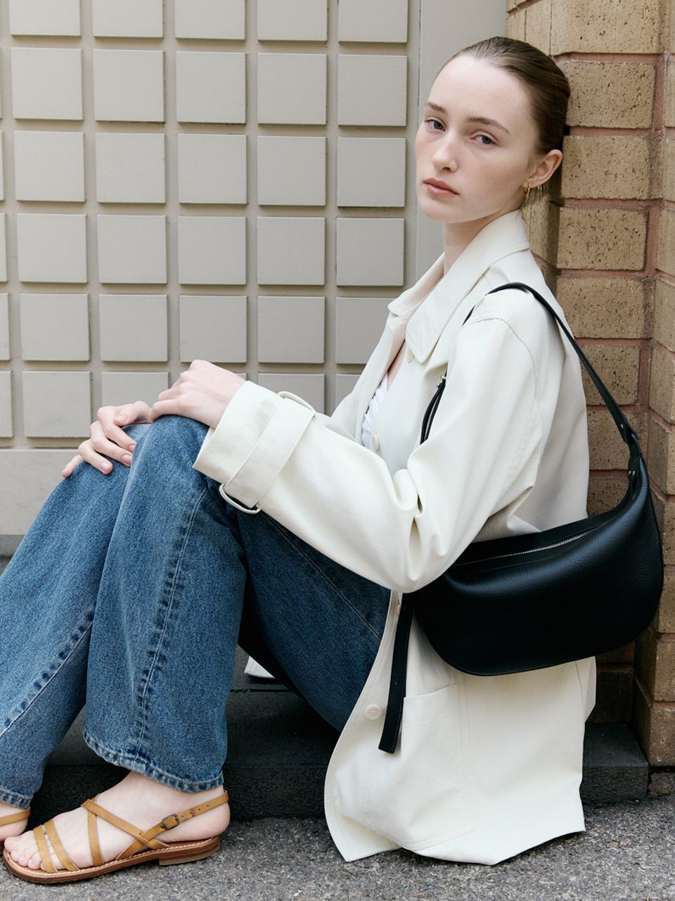 MUSINSA | DEMERIEL Elise Hobo Bag Small Black