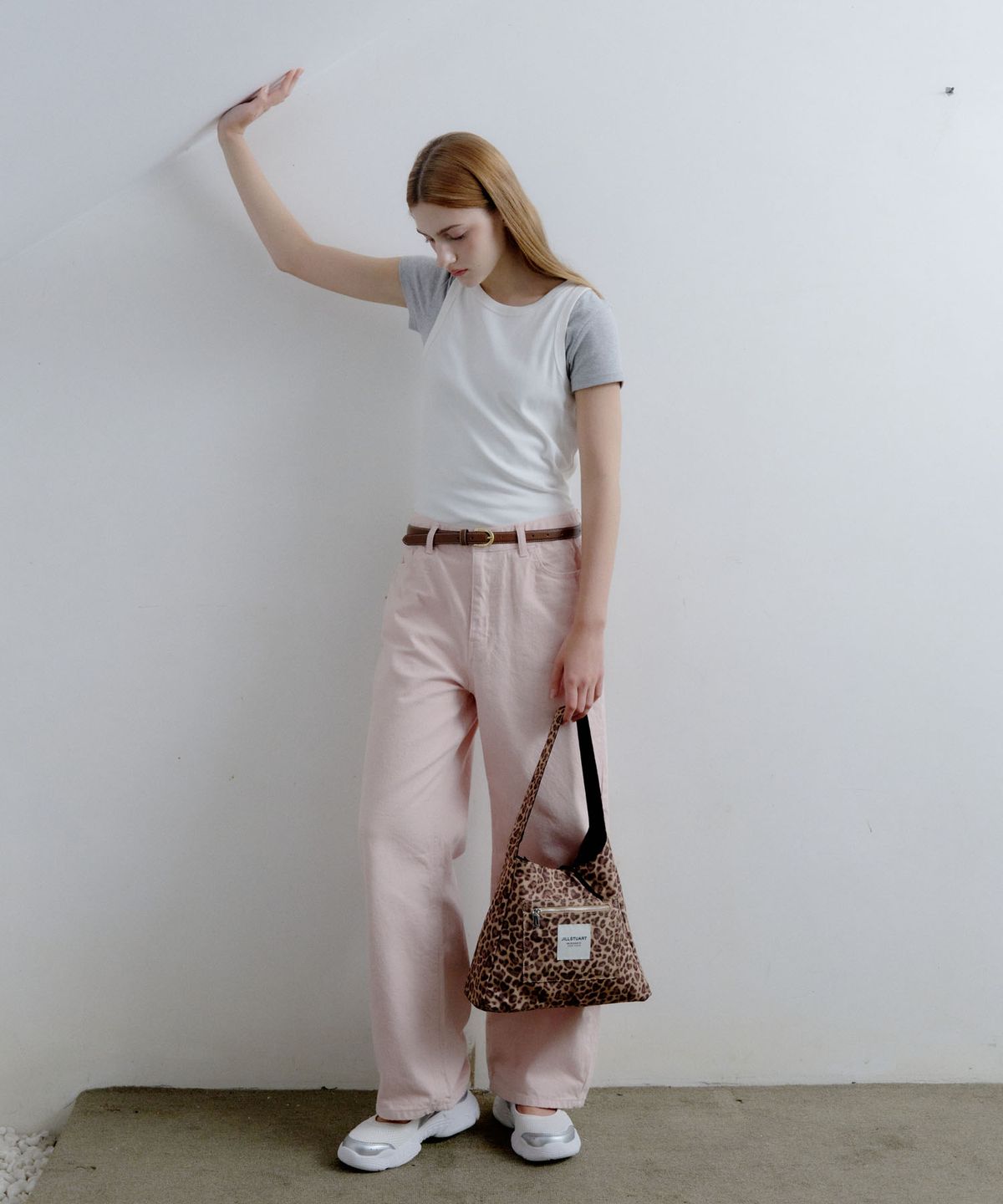 질스튜어트액세서리(JILLSTUART ACC) [이지보우보우] 블랙 나일론 원단 리버서블 숄더백 M