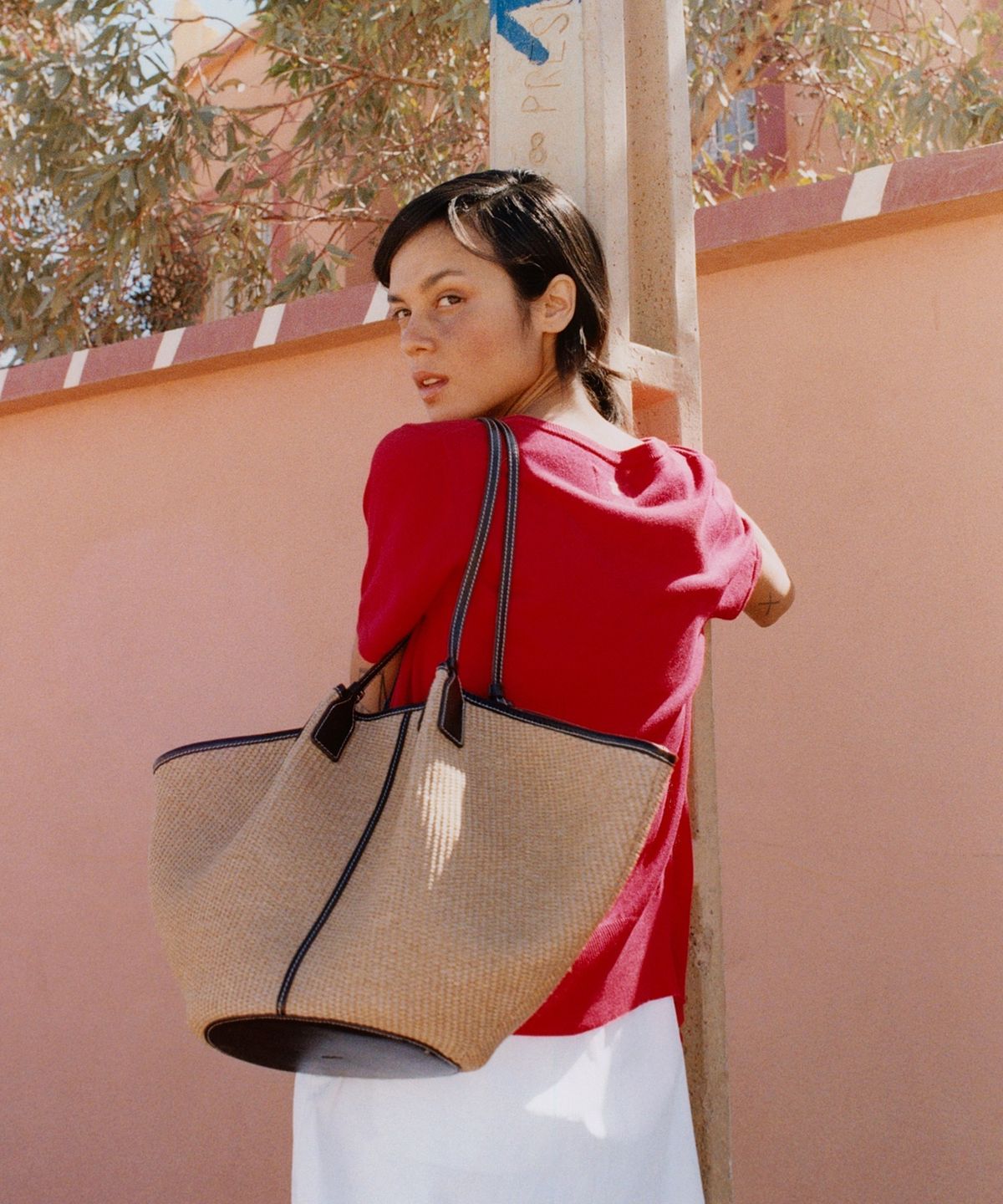 폴뉴아(FOLNUA) PLI BAG-LAPIA (BEIGE)