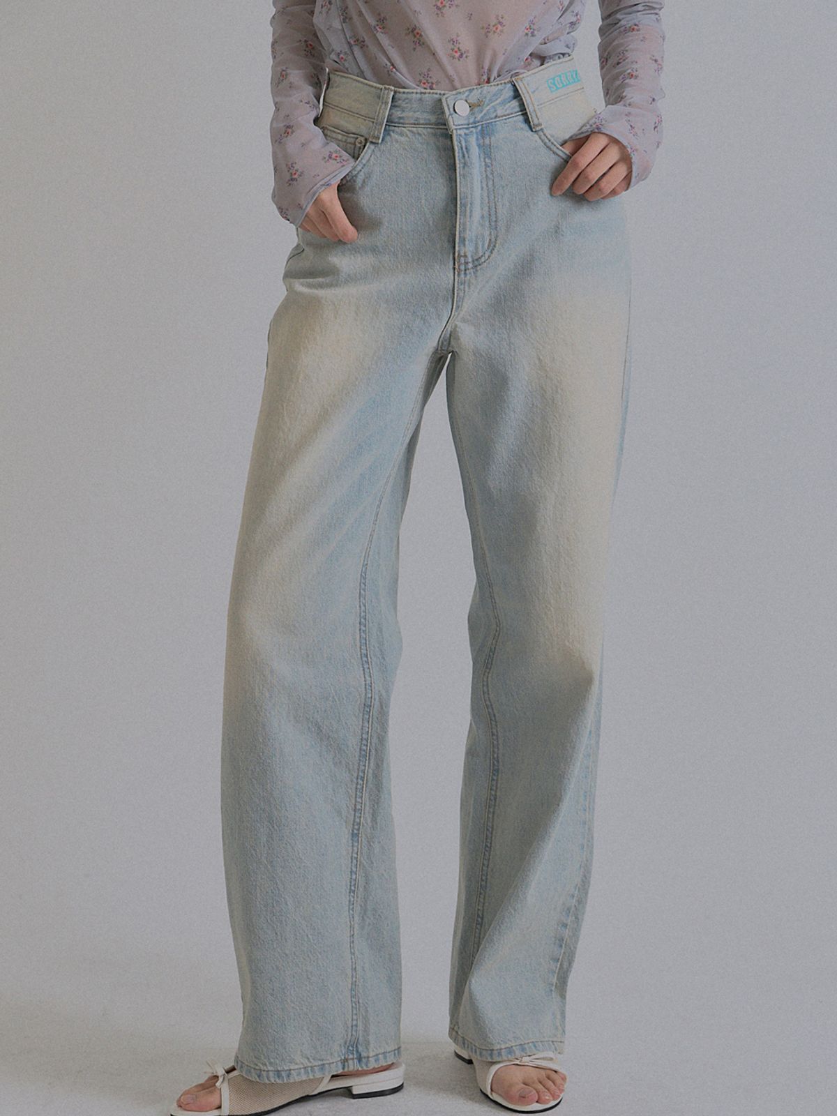 쏘리, 투 머치 러브(SORRY, TOO MUCH LOVE) Ash Blue Washed Straight Denim Pants_Sky Blue