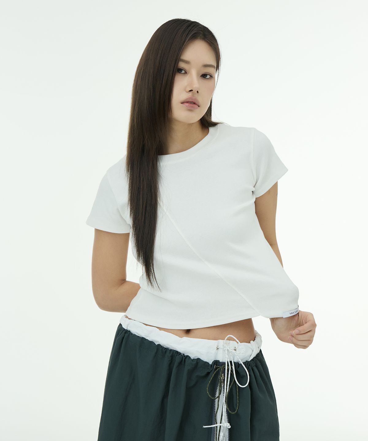 뮤트렛(MUTTLETT) Unbal Cut T - Ivory