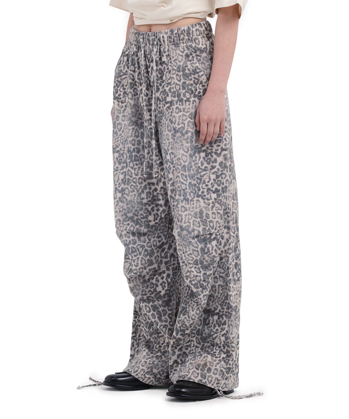 데프가먼츠(DEFGARMENTS) LEOPARD PANTS
